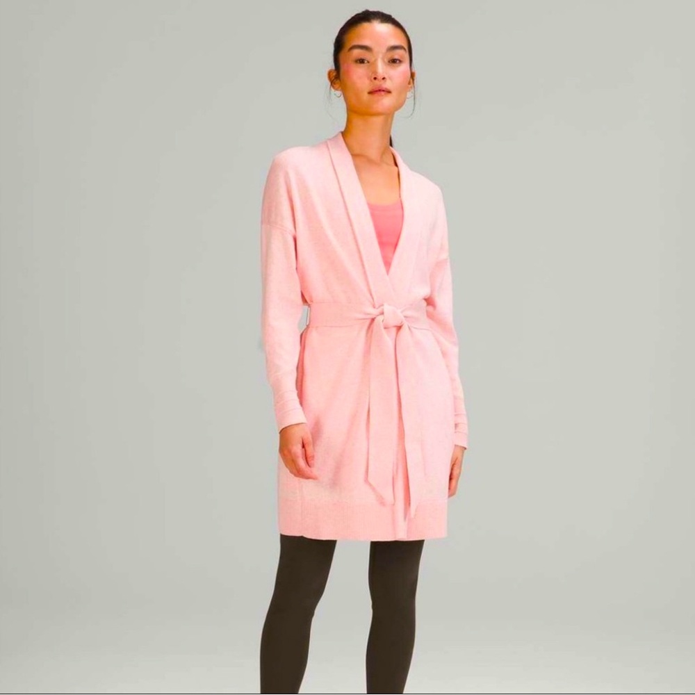 Woman’s Lululemon Cotton-Cashmere Knit Wrap